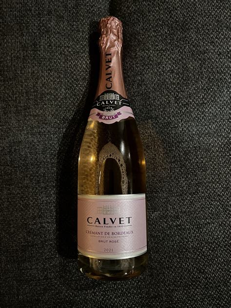 CALVET Crémant De Bordeaux Brut Rosé Review – What's Good To Do