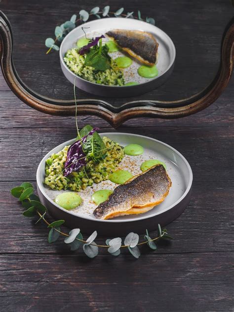 Сибас дорадо блюдо из рыбы филе filet dorado | Food menu design, Food ...