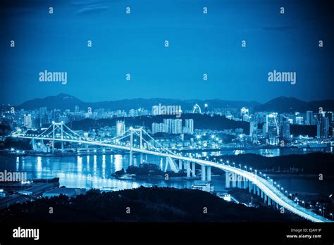 xiamen haicang bridge at night Stock Photo - Alamy