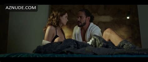 GIRLS TO BUY NUDE SCENES AZNude