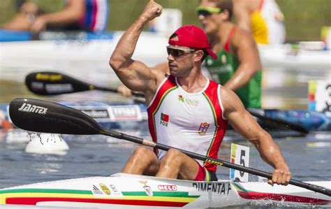 Canoagem Fernando Pimenta Conquista Ouro E Prata Na Ta A Do Mundo