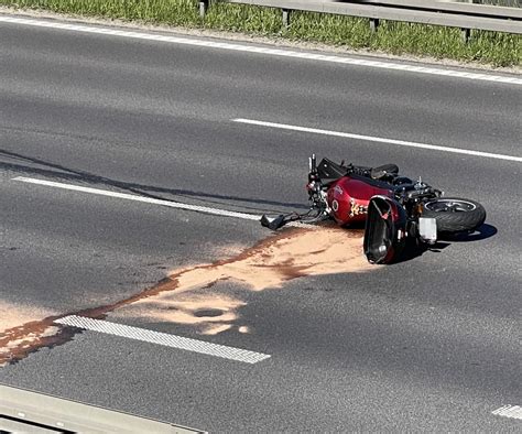 Motocyklista Zgin Na Trasie S Tragiczny Wypadek Pod Warszaw