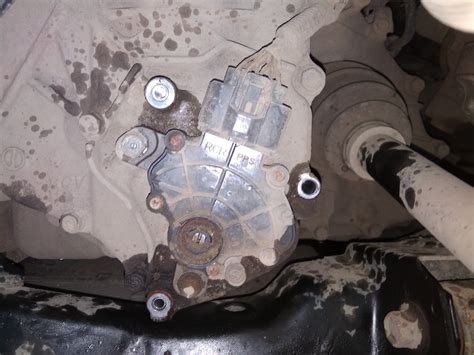 Осмотр датчика положения передач АКПП Хонда СРВ 3 2.0 — Honda CR-V (RE ...