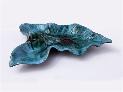 Blue Mountain Pottery Leaf Plate Bowl Serving Platter Bmp Collingwood