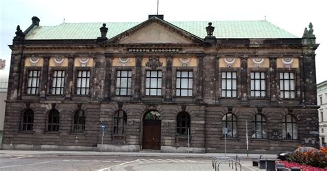 Poznań obiektywnie zapisany Muzeum Narodowe Galeria Malarstwa i Rzeźby