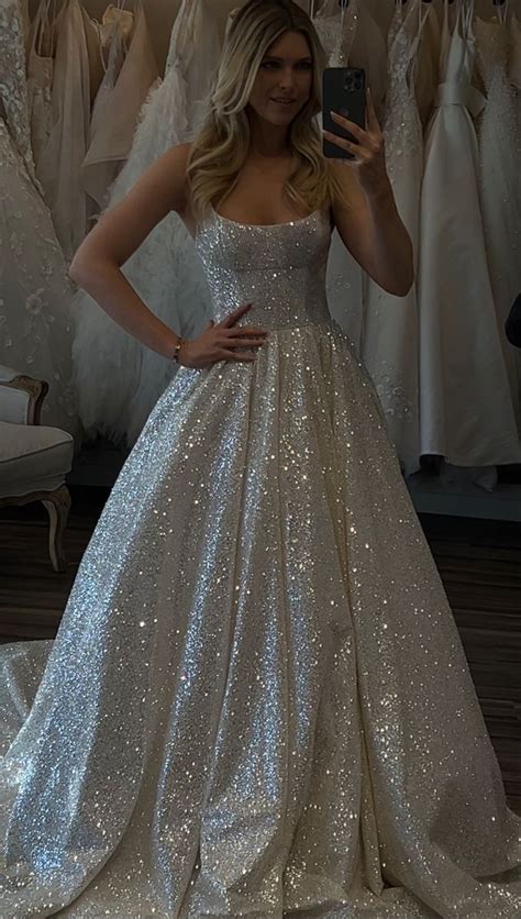 Stunning Prom Dresses Pretty Wedding Dresses Dream Wedding Ideas