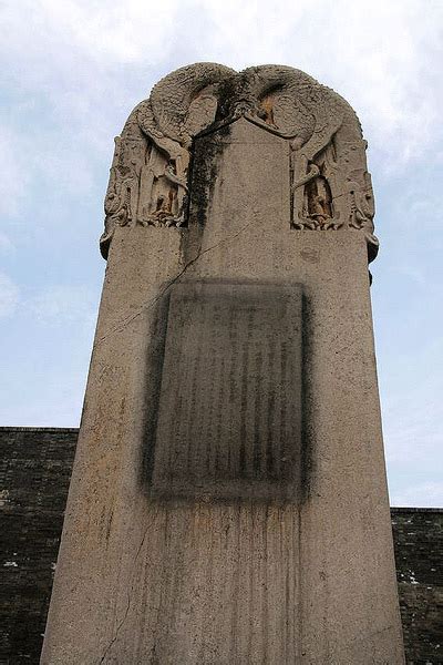 Qianling - China's First Two Emperors’ Mausoleum