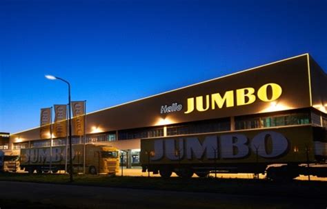 КЕЙС: разбираем концепцию освещения супермаркетов Jumbo