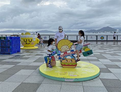 The Belcher Bay Promenade In Kennedy Town Provides A Number Of Play