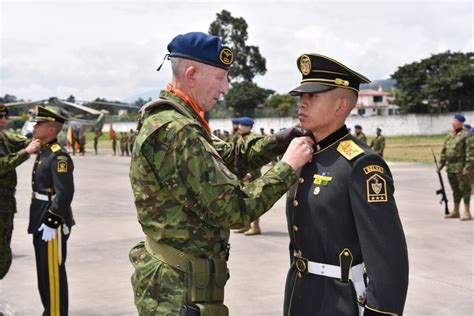 Ej Rcito Ecuatoriano On Twitter Labalbina En La Bae Paquisha Se