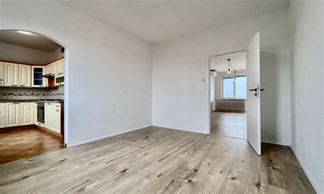 Pronájem bytu 2 1 58 m² s klimatizací a rekuperací Rajhrad u Brna