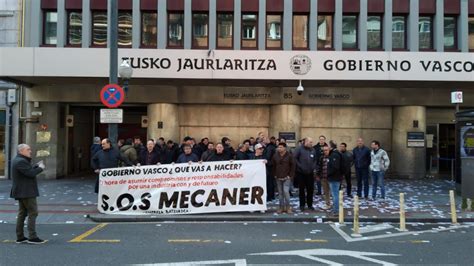 Los Trabajadores De Mecaner Se Movilizan En Bilbao Para Pedir Al