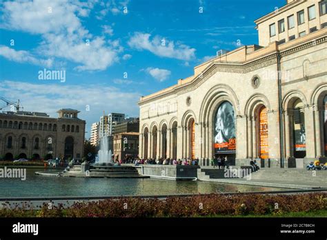 Republic Square In Yerevan Hi Res Stock Photography And Images Alamy