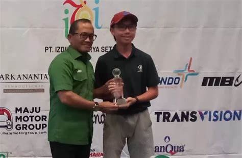 Jordan Indra Dan Rayi Geulis Juara Kejurnas Golf Junior Laras Post