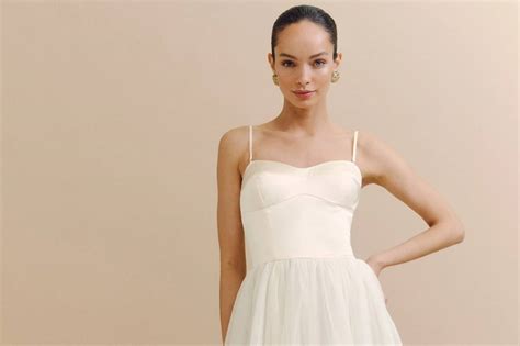 Stunning Maternity Wedding Dresses For Pregnant Nearlyweds Uk