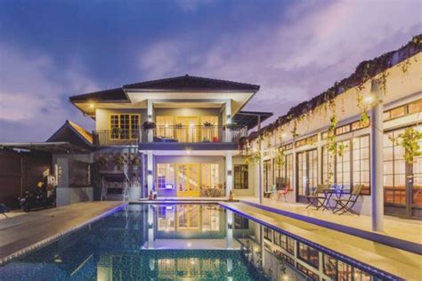 Villa Dengan Private Pool Di Bandung