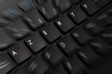 Clavier Azerty Banque d'images et photos libres de droit - iStock