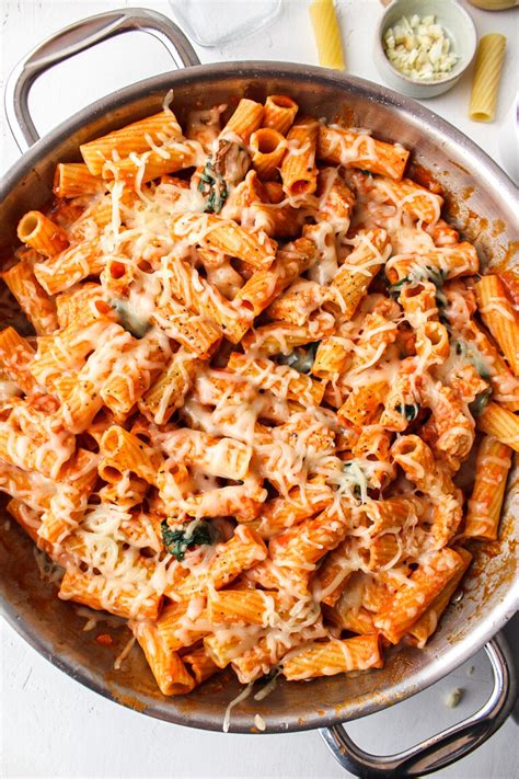 Classic Rigatoni Fiorentina Recipe Creamy Chicken Florentine Pasta