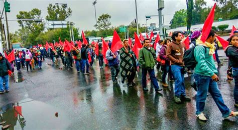 SOCIOLOGIA POLITICA AMÉRICA LATINA LOS MOVIMIENTOS SOCIALES EN TIEMPOS DE CONTRAREVOLUCIÓN