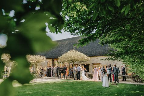 Wedding Photography at The Tythe Barn Launton, Oxfordshire - Georgi Mabee