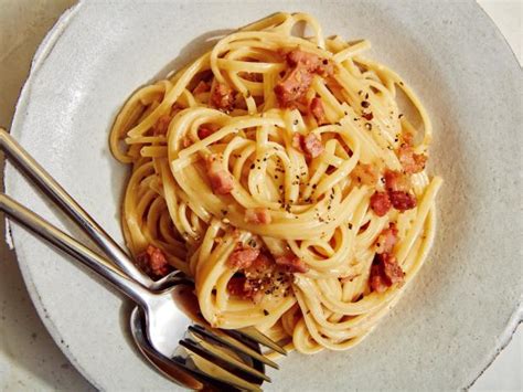 Pasta Carbonara Recipe | Food Network