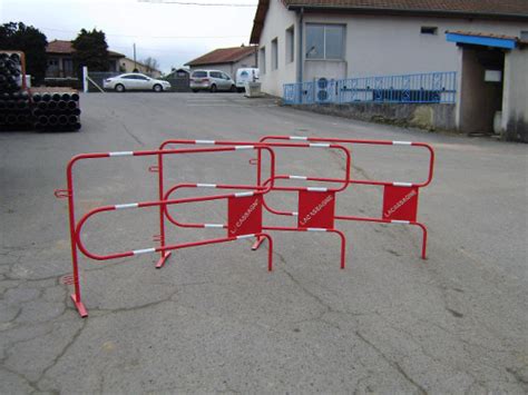 T P LACASSAGNE Notre matériel terrassement pelles camions