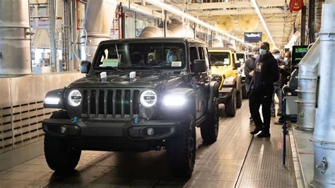 Jeep Is Charging Ahead With The 2021 Jeep Wrangler 4xe Torque News