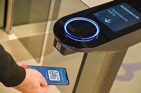 Запущена виртуальная карта «Тройка» для смартфонов. Ей можно платить и ...