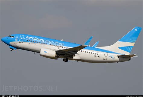 LV CWL Boeing 737 7Q8 Aerolíneas Argentinas Jan Swiderski JetPhotos