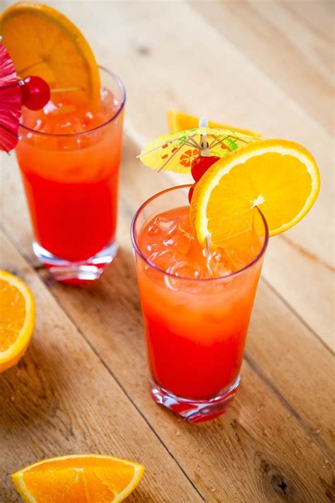 Easiest Tequila Sunrise Recipe Only 3 Ingredients