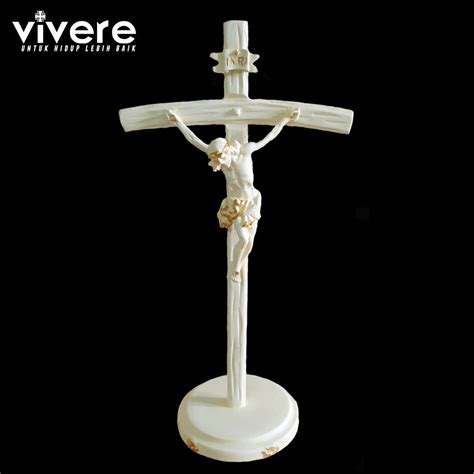 Jual Salib Yesus Motif Kayu Putih List Emas Duduk 34 Cm Shopee Indonesia