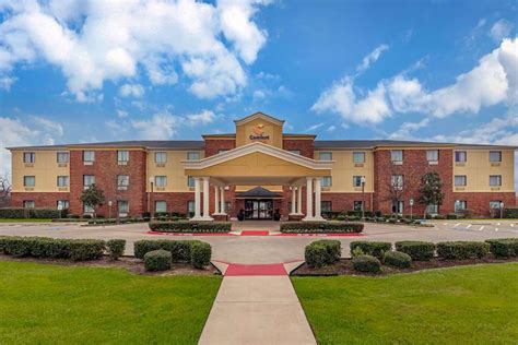 Comfort Suites Ennis- Tourist Class Ennis, TX Hotels- Business Travel Hotels in Ennis | Business ...