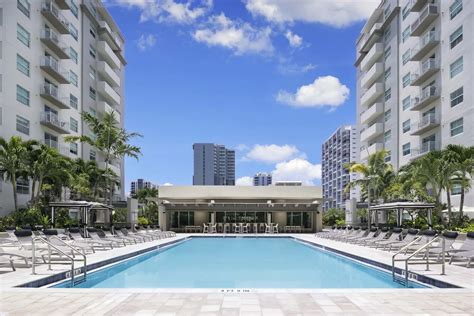 Camden Brickell Apartments - 50 Southwest 10th Street, Miami, FL 33130 | realtor.com®