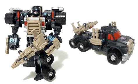 TFU Toy Database Info Armada Nemesis Prime 2003