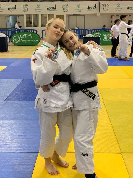 El Club Salesianos Algeciras De Judo Brilla En El Campeonato De