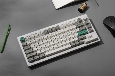 Keychron Q1 Max Hot Swappable RGB Wireless Keyboard Gateron Jupiter