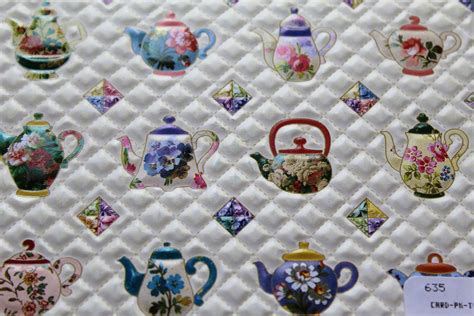 Tea With Friends: Paducah, Kentucky & The National Quilt Museum