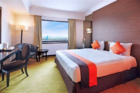 Jakarta Airport Hotel - Book with Safari Tours