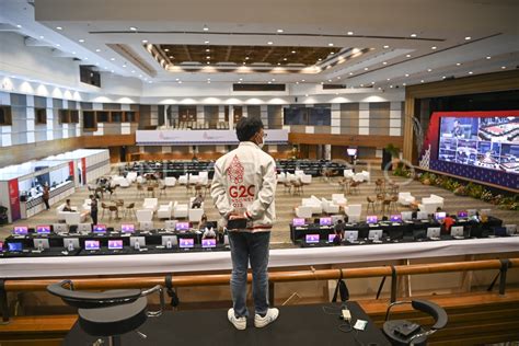 Menkominfo Tinjau Kesiapan Media Center Ktt G20 Antara Foto