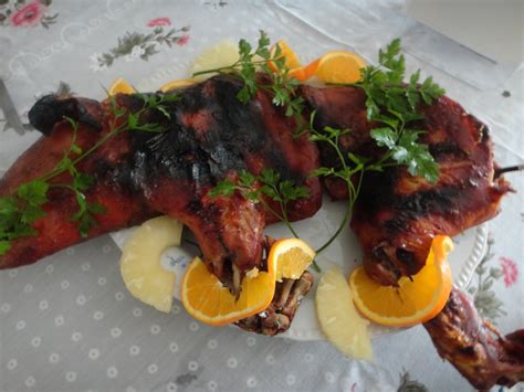 RAPA TACHOS: LEITÃO ASSADO