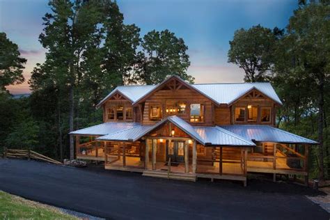 Cabins For You - Gatlinburg, Tennessee