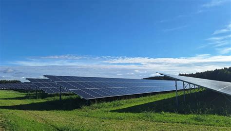 Solarpark Mit Co Neutral Erzeugten Komponenten Enbw