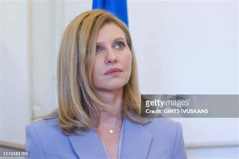 Hot Sexy Olena Volodymyrivna Zelenska Bikini Pics