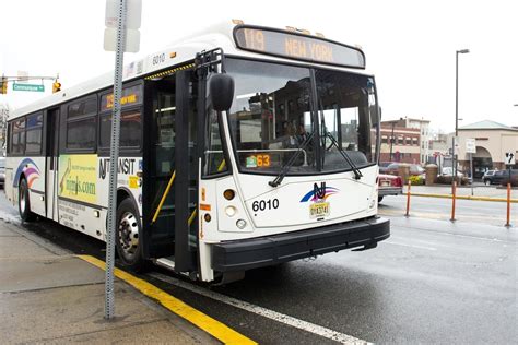 Kean U Student Robbed At Gunpoint On Nj Transit Bus Police Reports