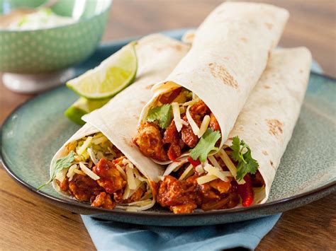 Mexican Style Chicken Mince Fajitas Manor Farm