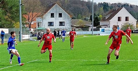 Schwarzenbach Punktet Ausgerechnet Gegen Den Spitzenreiter