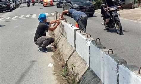 Pembatas Jalan Dicat Dishub Siantar Akan Pasang Plang Jam Operasi