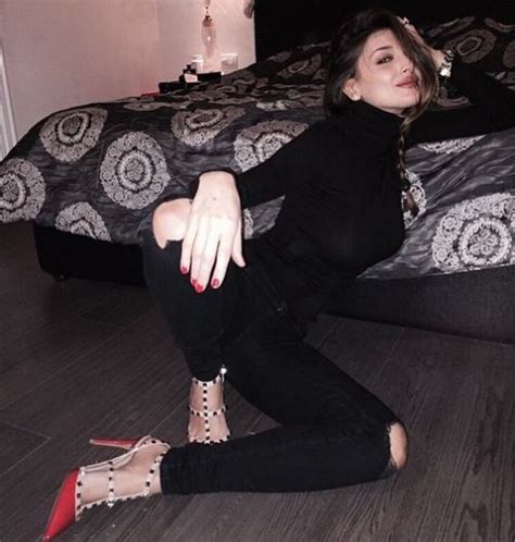 Cristina Buccino Micro Bikini Hot Foto Sportmediaset