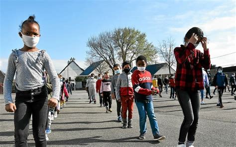 Journée de la trisomie les enfants ont dansé à lécole de La Croix