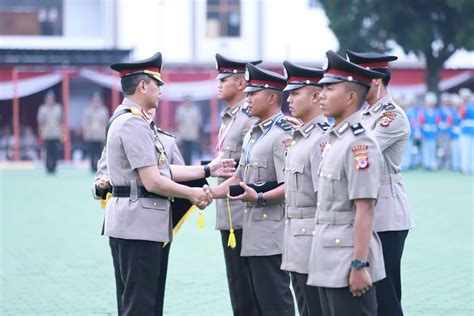 Wakapolda Jabar Pimpin Penutupan Pelantikan Dan Pengambilan Sumpah